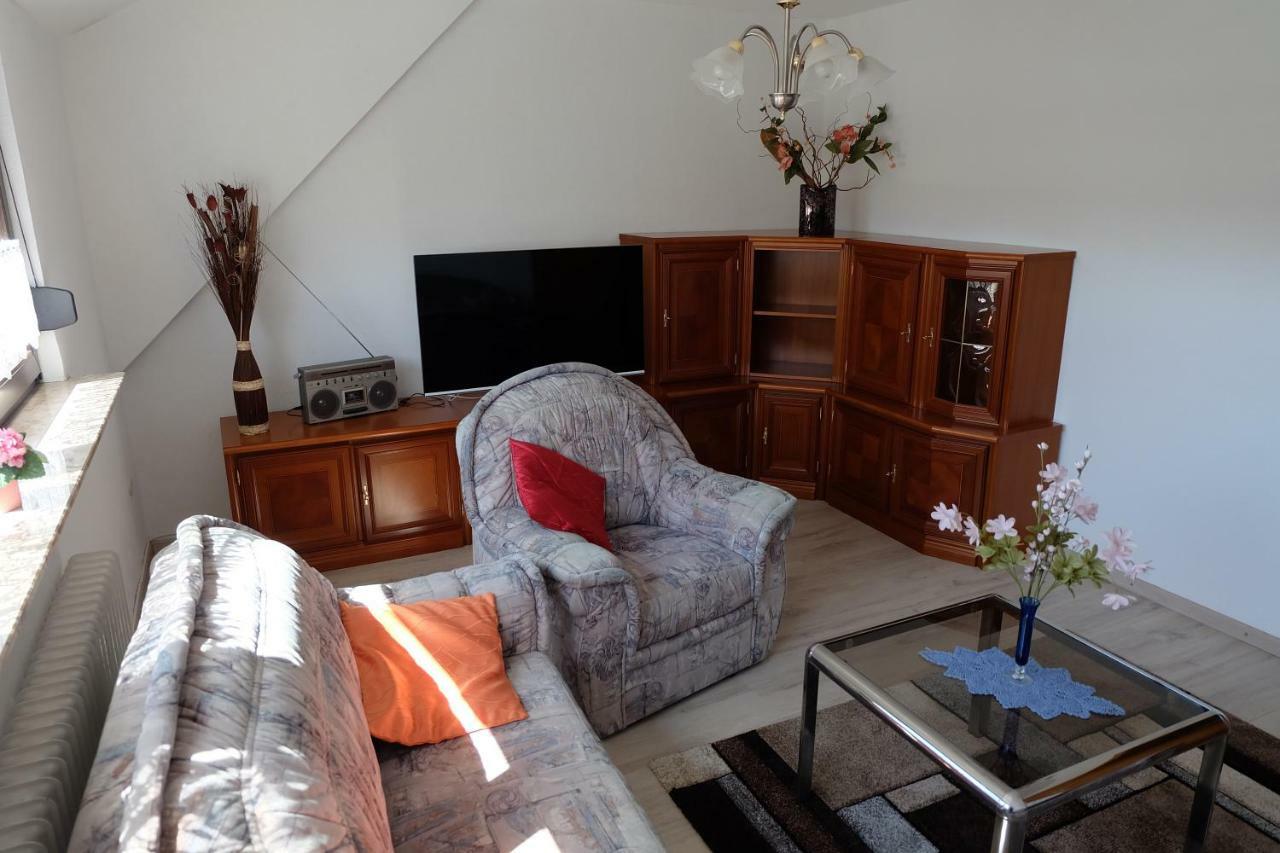 Ferienwohnung In Dierdorf Екстер'єр фото