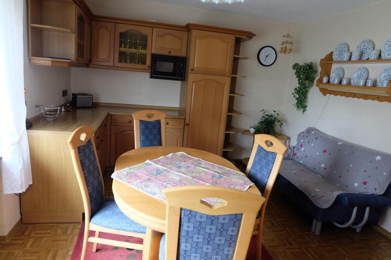 Ferienwohnung In Dierdorf Екстер'єр фото